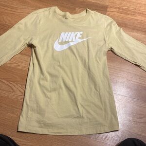 cream/tan nike long sleeve